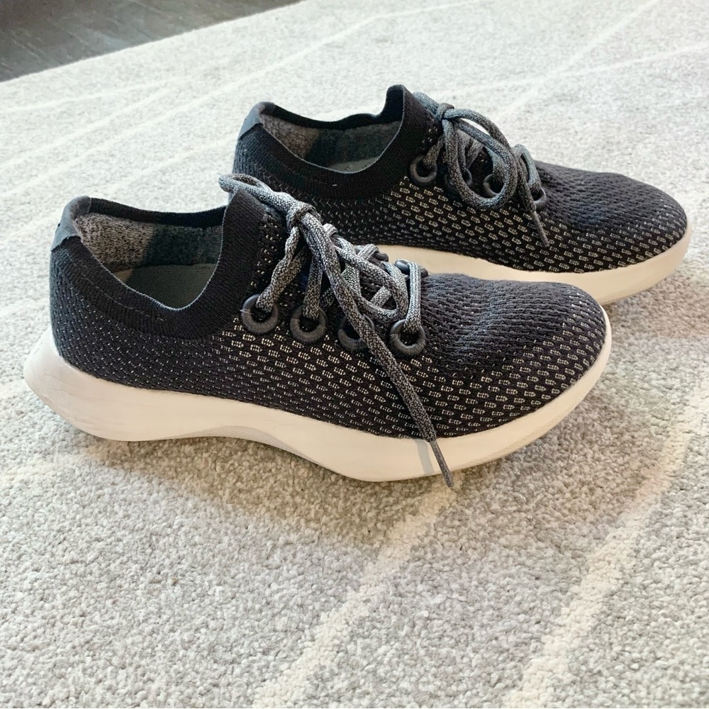 Allbirds Tree Runners Charcoal Gray Sneaker Size 8